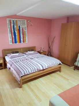 Apartmani i sobe uz more Rovinj - 24536