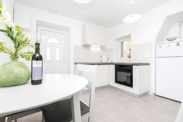 Apartments by the sea Veli Lošinj, Lošinj - 24542