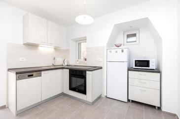 Apartmanok a tenger mellett Veli Losinj, Losinj - 24542