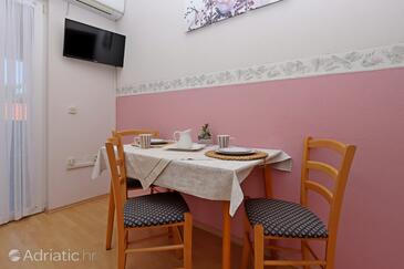 Lejlighedens parkeringsplads Barbat, Rab - 24547
