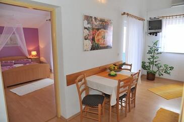 Barbat, Esszimmer in folgender Unterkunftsart apartment, WiFi.