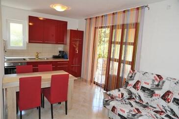 Kampor, Camera de zi în unitate de cazare tip apartment, aer condiționat disponibil, animale de companie sunt acceptate şi WiFi.