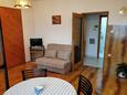 Crikvenica, Camera de zi în unitate de cazare tip apartment, aer condiționat disponibil şi WiFi.
