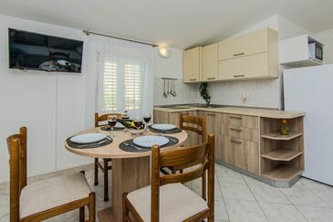 Apartmaji s parkingom Zukve, Zadar - 24559