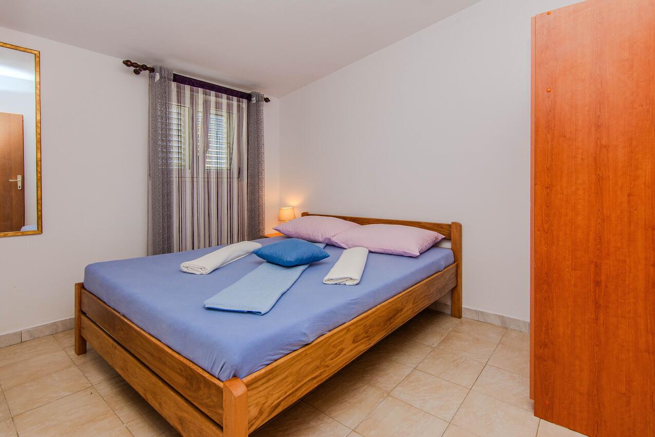 Lägenheter med parkering Zukve, Zadar - 24559