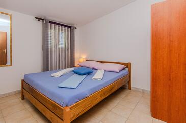 Apartments with parking space Zukve, Zadar - 24559