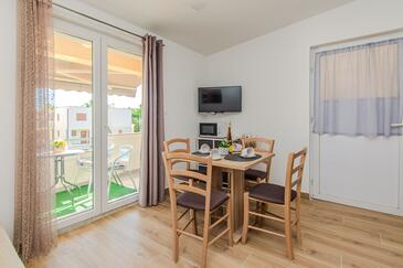 Apartmani s parkingom Zukve, Zadar - 24559