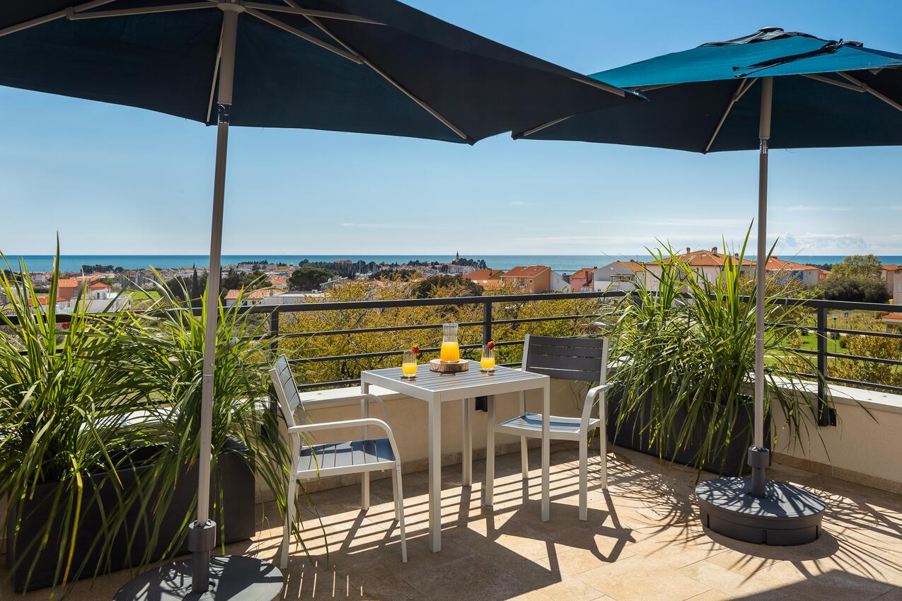 Apartmanok parkolóhellyel Novigrad - 24561