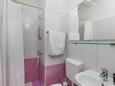Makarska, Ванная комната в размещении типа studio-apartment, WiFi.