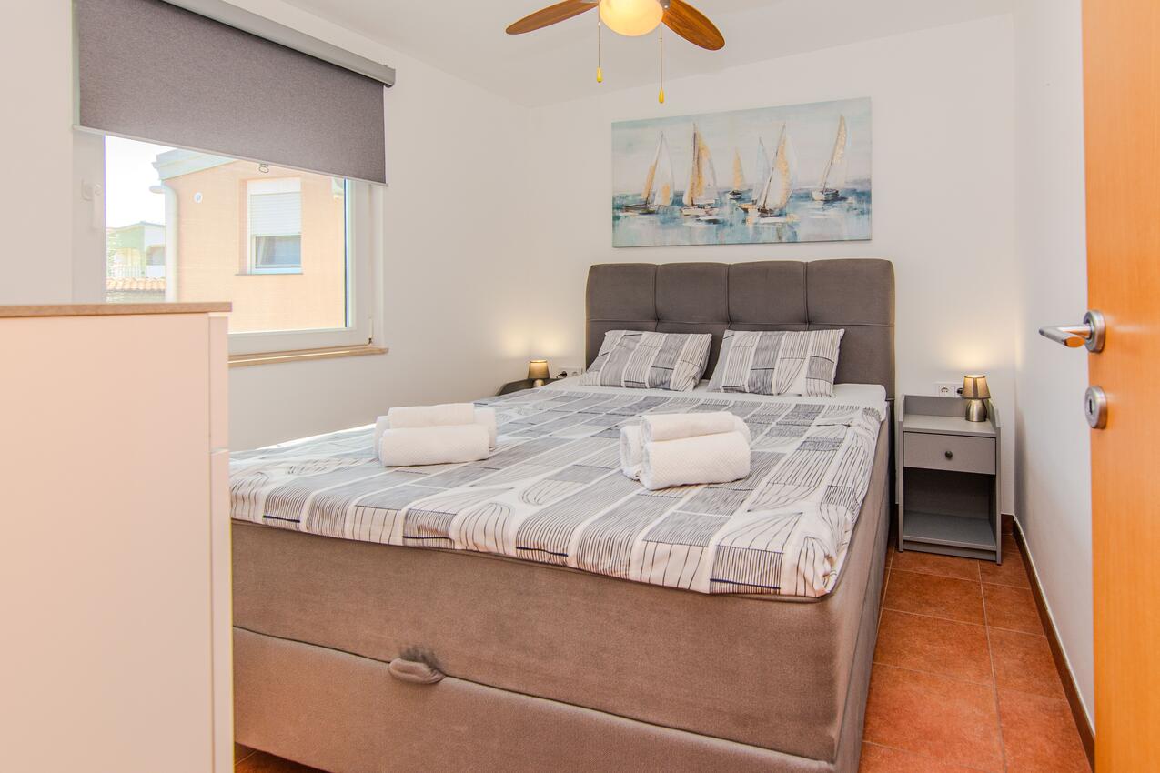 Appartements près de la mer Vir - 24564