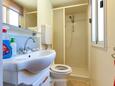 Kurila, Bathroom in the apartment, WiFi.