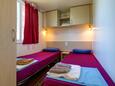 Kurila, Bedroom 2 in the apartment, WiFi.