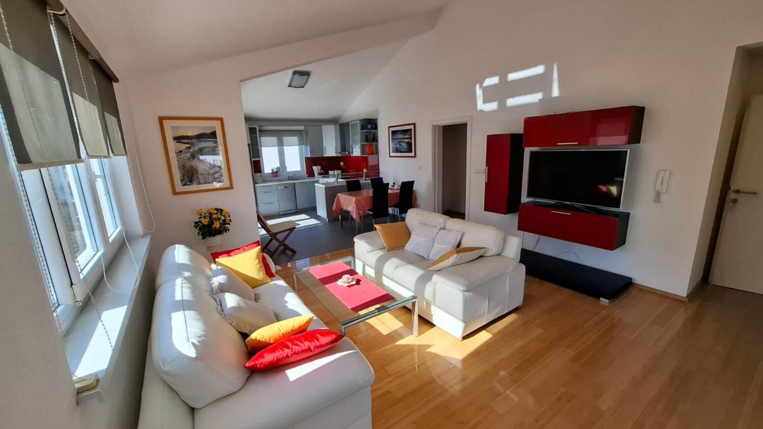 Ferienwohnungen mit Parkplatz Mavarstica, Ciovo - 24572