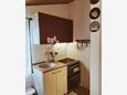 Mandre, Kitchen in the apartment, (pet friendly) and WiFi.