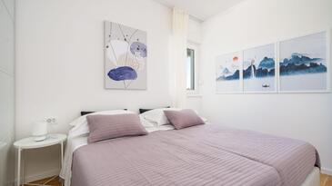 Apartmanok parkolóhellyel Seget Donji, Trogir - 24577