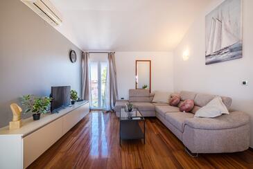 Biograd na Moru, Woonkamer in accommodatietype apartment, airconditioning beschikbaar en WiFi.