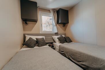 Appartamenti con parcheggio Zaravecchia - Biograd na Moru, Biograd - 24592