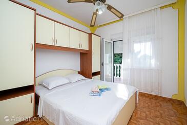 Apartmaji ob morju Sukošan, Zadar - 24601