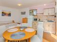 Vir, Jadalnia w zakwaterowaniu typu apartment, WiFi.