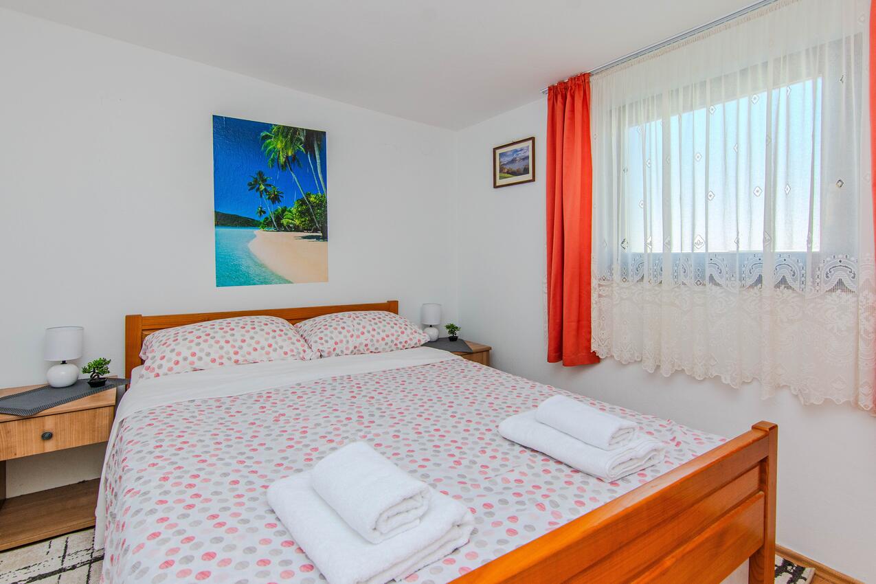 Апартаменти біля моря Вір - Vir - 24608