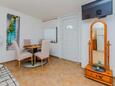 Vir, Esszimmer in folgender Unterkunftsart apartment, WiFi.