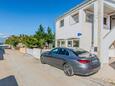 Vir, Vir, Obiekt 24608 - Apartamenty przy morzu ze żwirową plażą.