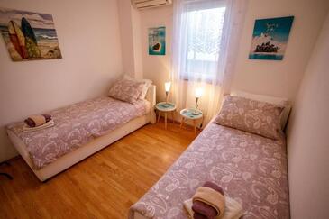 Haus mit Pool für Familien Milna, Brac - 24609