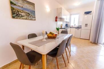 Maison pour la famille avec la piscine Milna, Brac - 24609