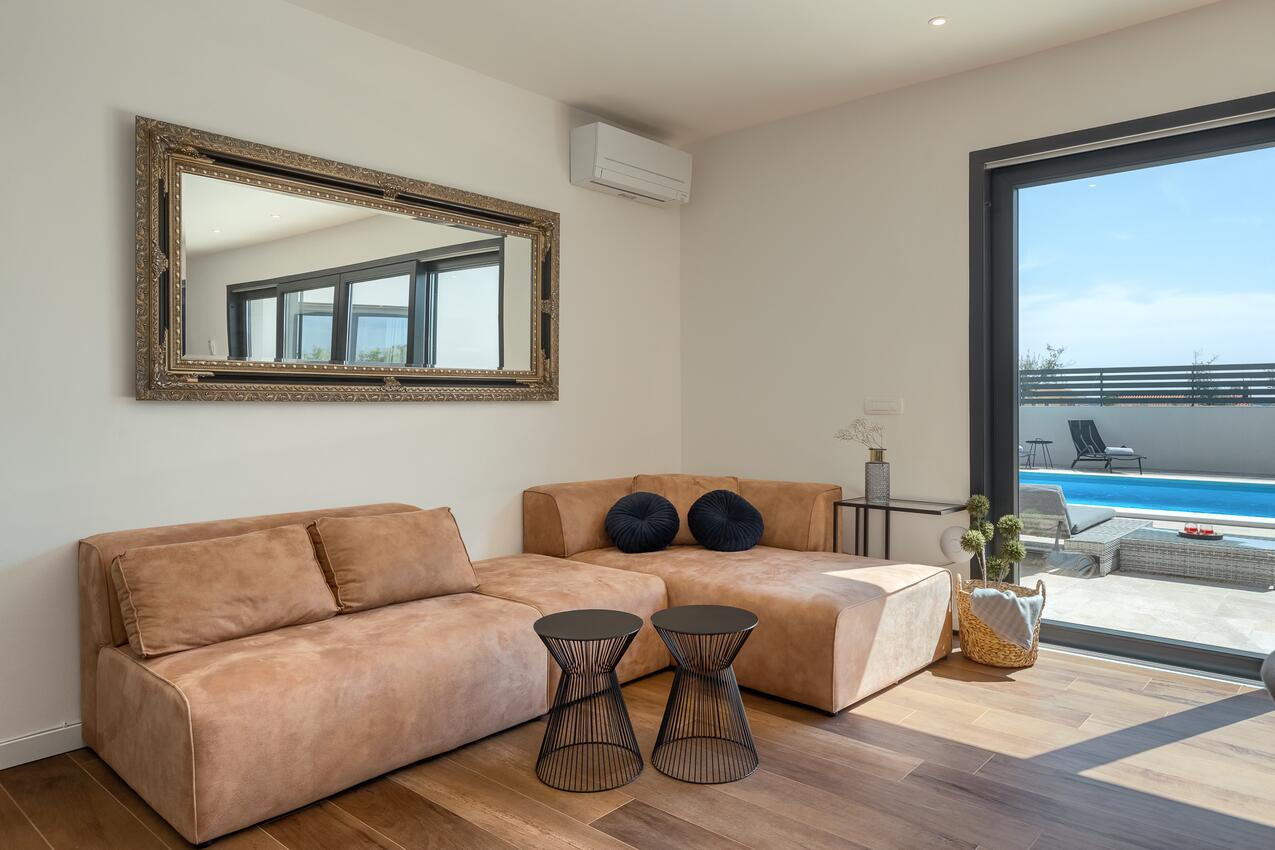 Casa con piscina per famiglia Novigrad - 24613