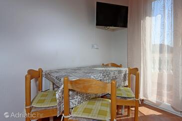 Apartments with parking space Lopar, Rab - 24617
