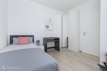 Appartementen aan zee Baai Pisak - Vrulja, Omis - 24622