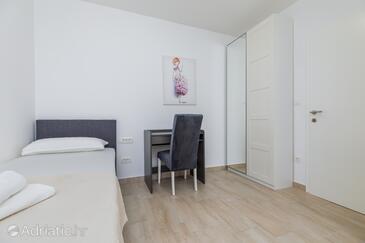 Apartments by the sea Cove Pisak - Vrulja, Omiš - 24622