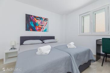 Apartments by the sea Cove Pisak - Vrulja, Omiš - 24622
