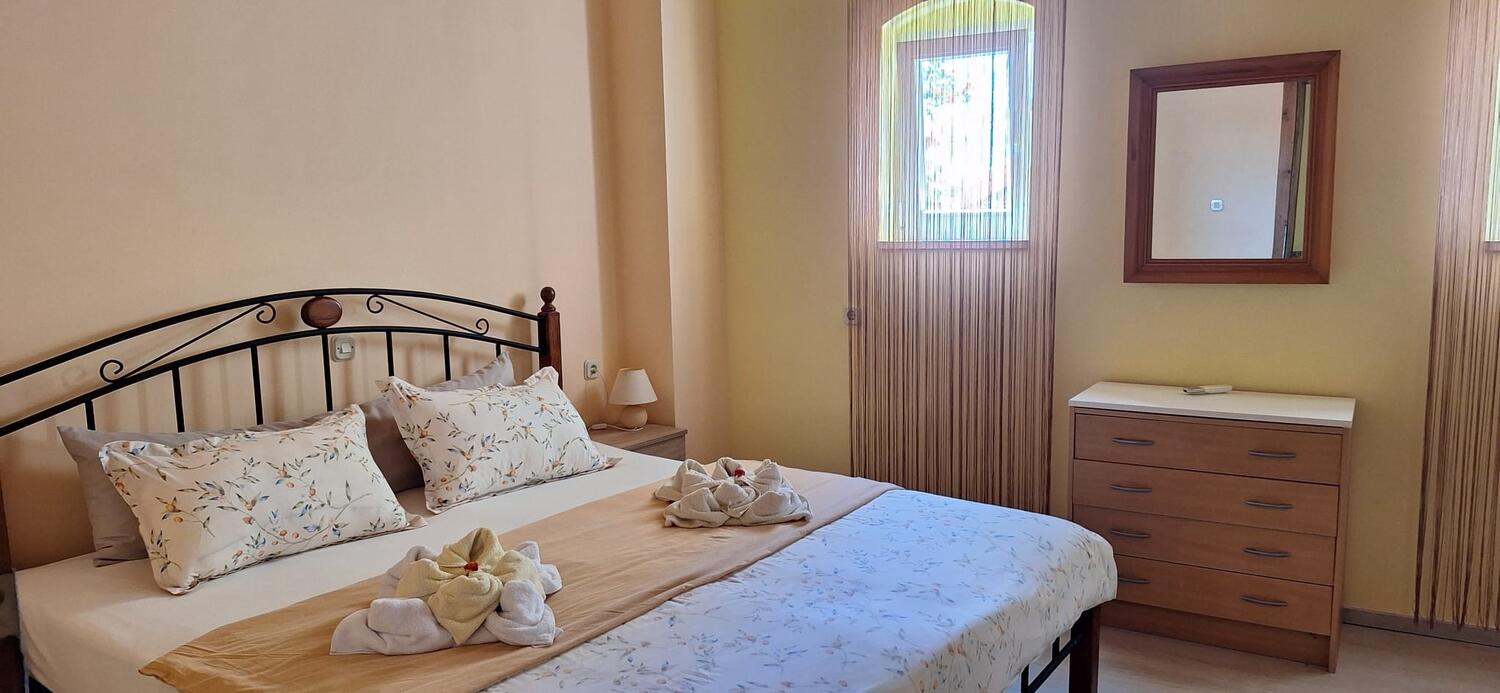 Appartamenti accanto al mare Igrane, Macarsca - Makarska - 24626