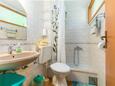 Igrane, Badkamer in accommodatietype apartment, WiFi.