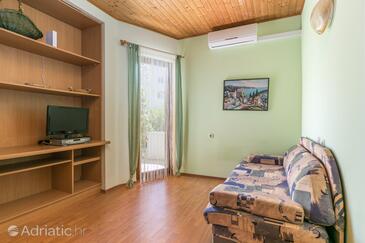 Apartmani uz more Igrane, Makarska - 24626