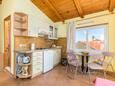 Igrane, Кухня в размещении типа apartment, WiFi.
