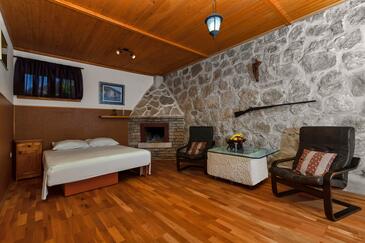 Makarska, Wohnzimmer in folgender Unterkunftsart house, WiFi.