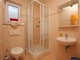 Tučepi, Badezimmer in folgender Unterkunftsart apartment, Haustiere erlaubt und WiFi.