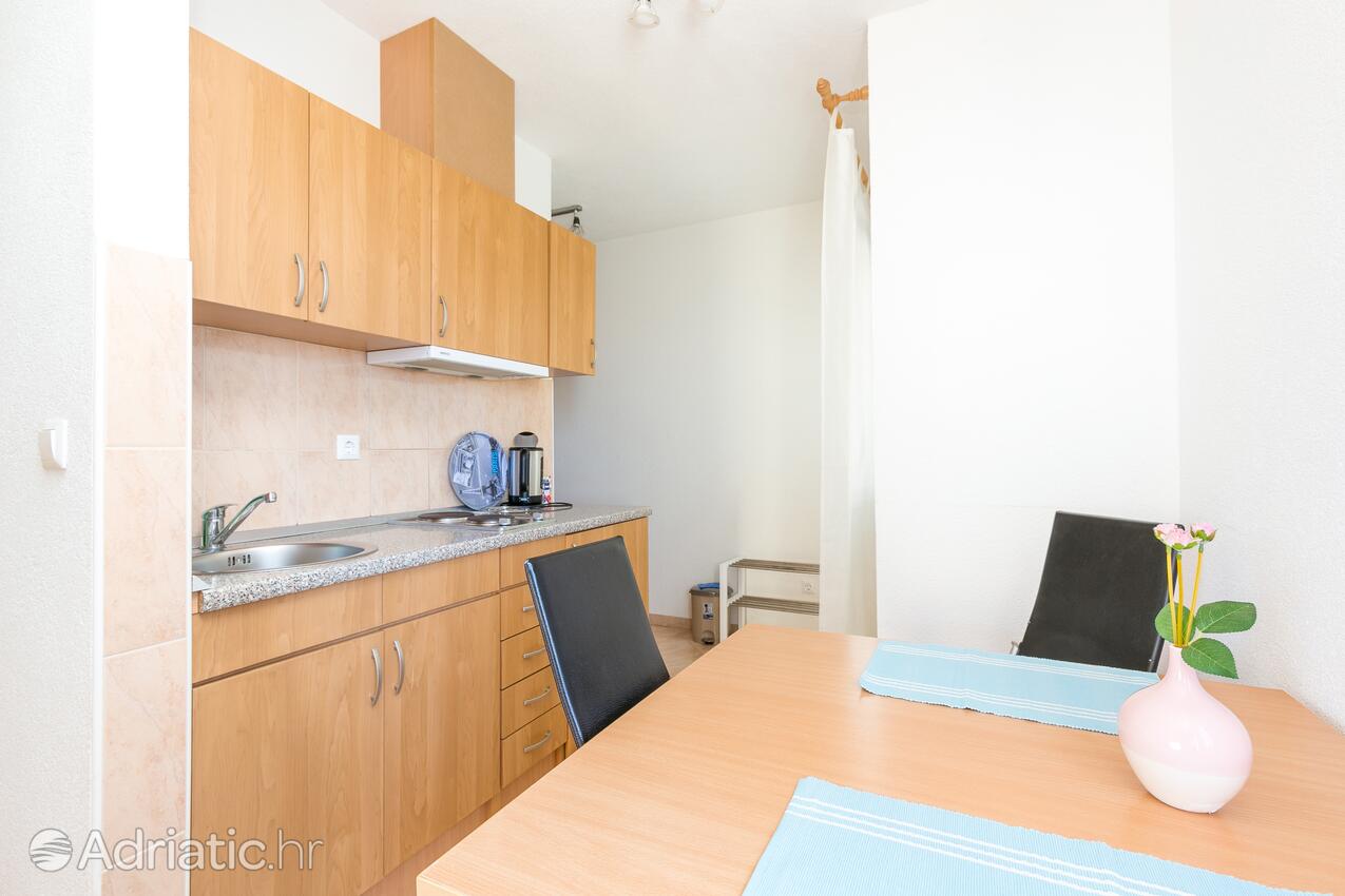 Apartmani uz more Tučepi, Makarska - 24643
