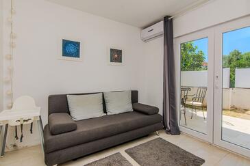 Vir, Obývací pokoj v ubytování typu apartment, s klimatizací, domácí mazlíčci povoleni a WiFi.