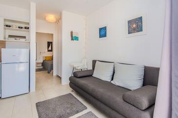 Apartments with terrace Vir, North Dalmatia