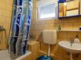 Vir, Badkamer in accommodatietype apartment, WiFi.