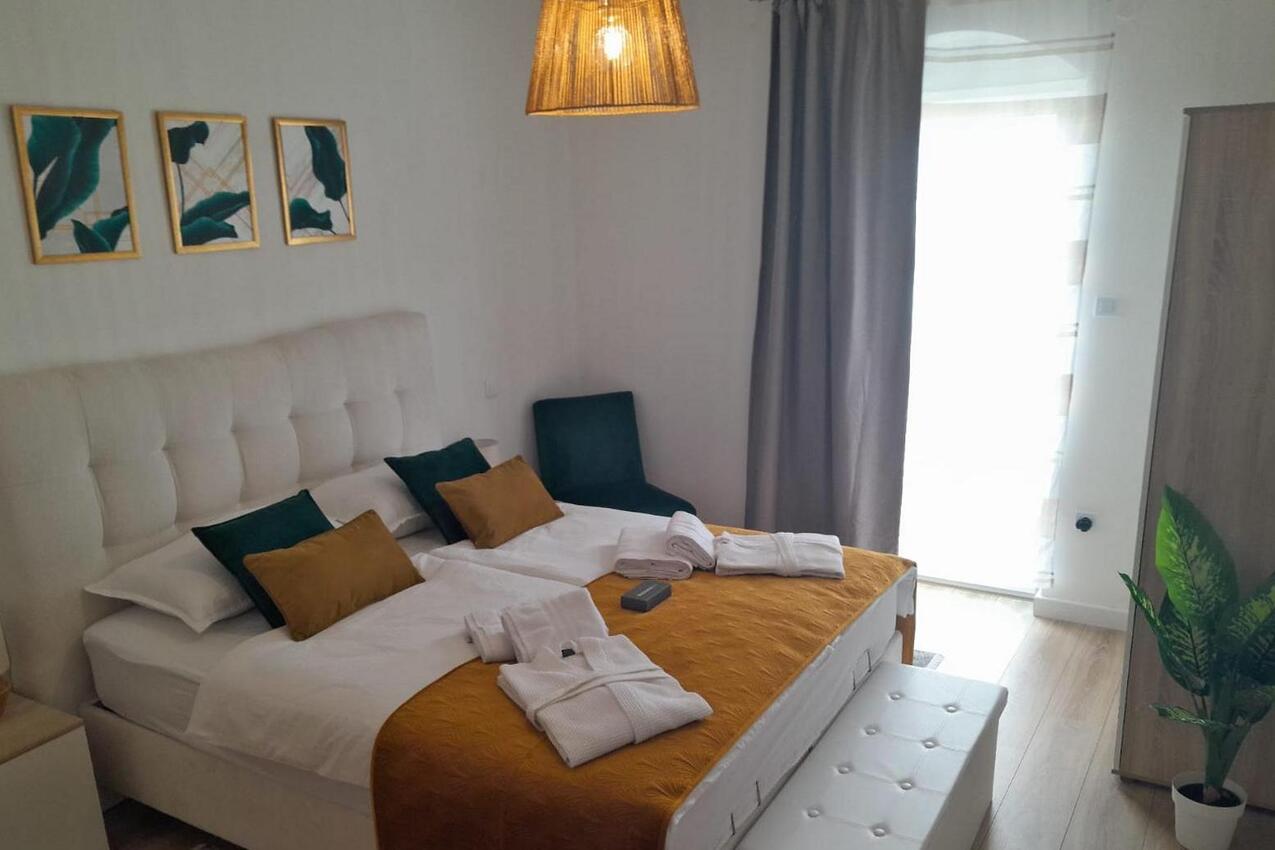 Appartamenti accanto al mare Kali, Ugliano - Ugljan - 24654