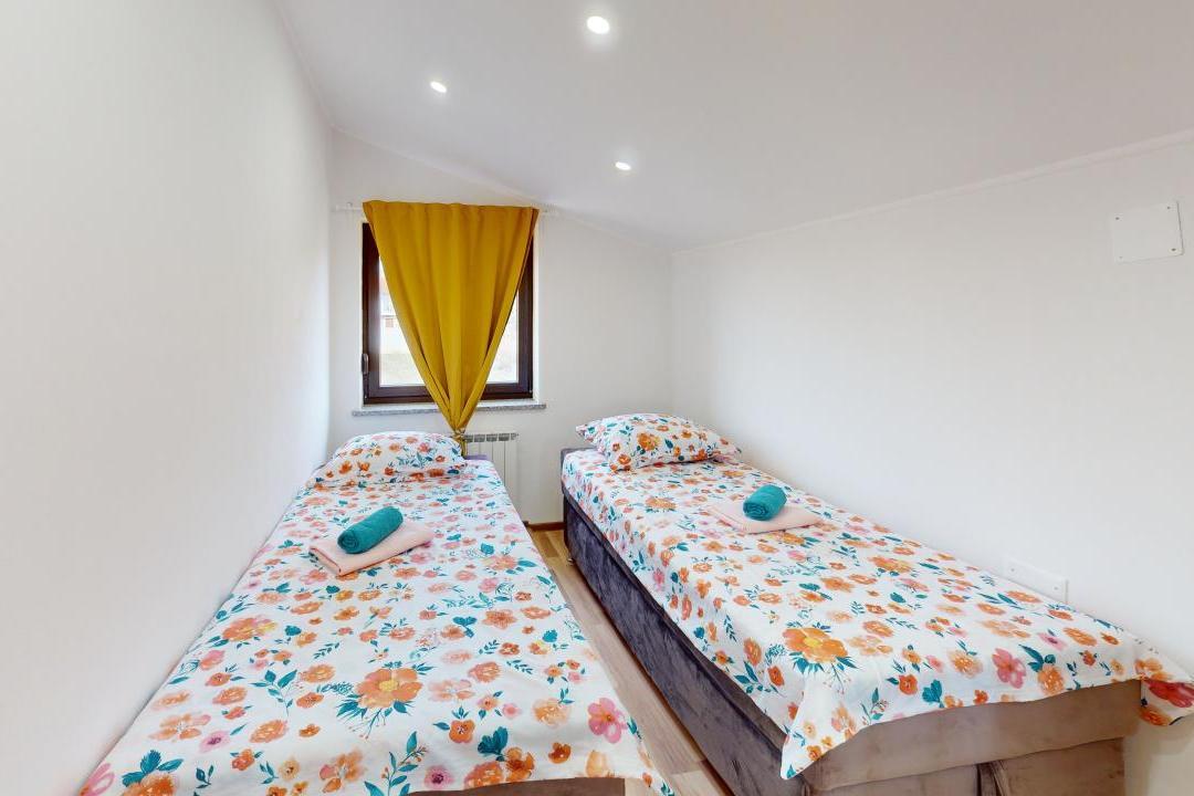 Apartmani s parkingom Vilanija, Umag - 24656