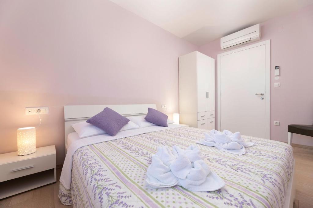 Appartamenti accanto al mare Malinska, Veglia - Krk - 24664