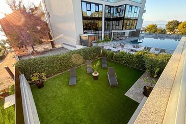 Apartments by the sea Malinska, Krk - 24664