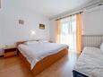 Banjol, Спальня 1 в размещении типа apartment, доступный кондиционер и WiFi.