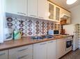 Banjol, Кухня в размещении типа apartment, WiFi.