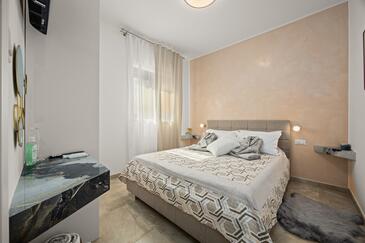 Familiehus med pool Rovinj - 24669